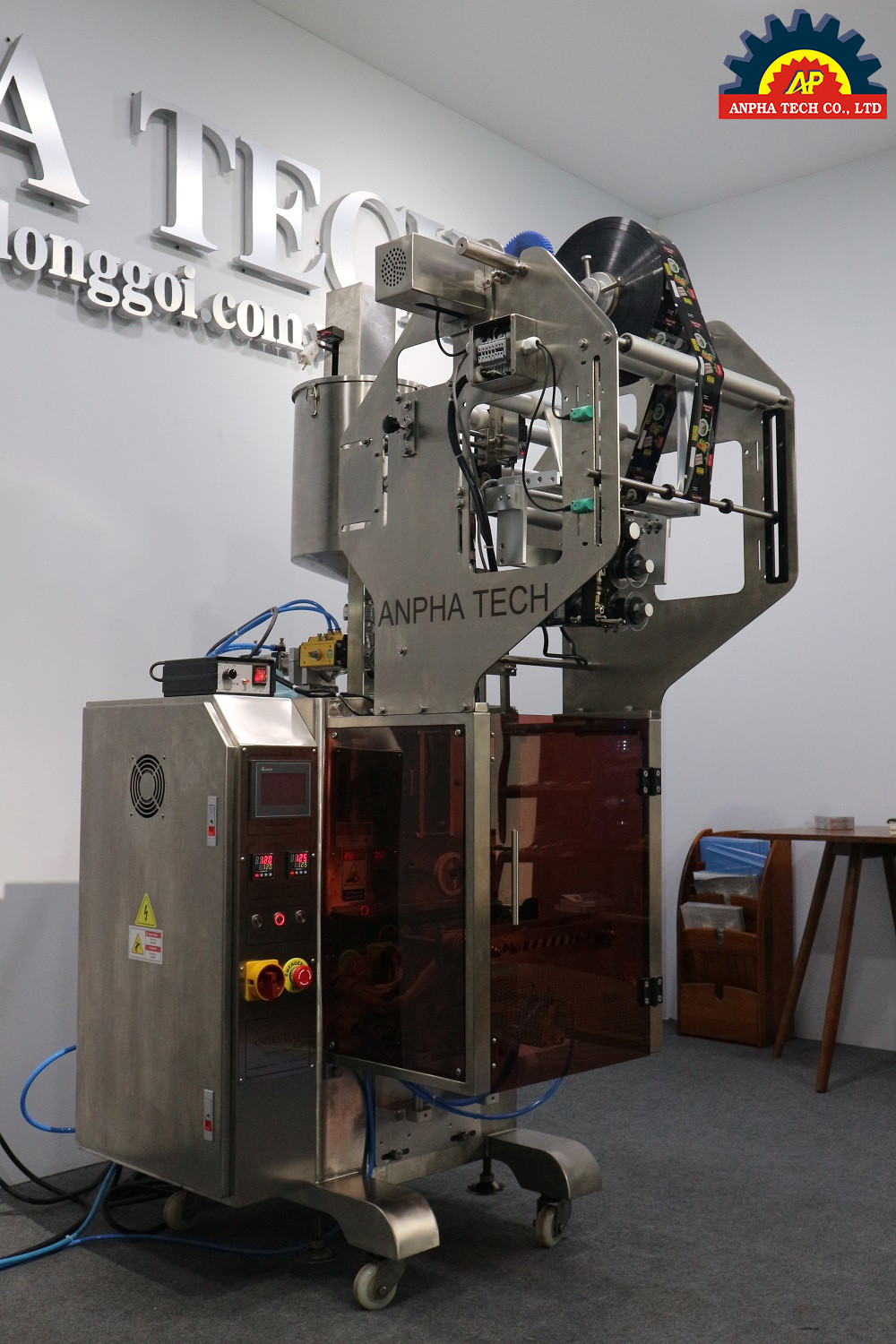 Máy đóng gói tương ớt tại Cơ Khí Anpha