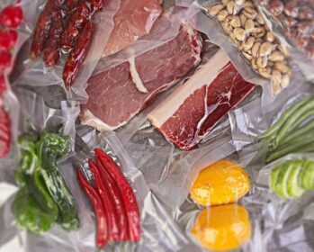 Mách Bạn 3 Cách Hút Chân Không Túi Zip Đơn Giản, Nhanh Chóng 7 cách hút chân không túi zip