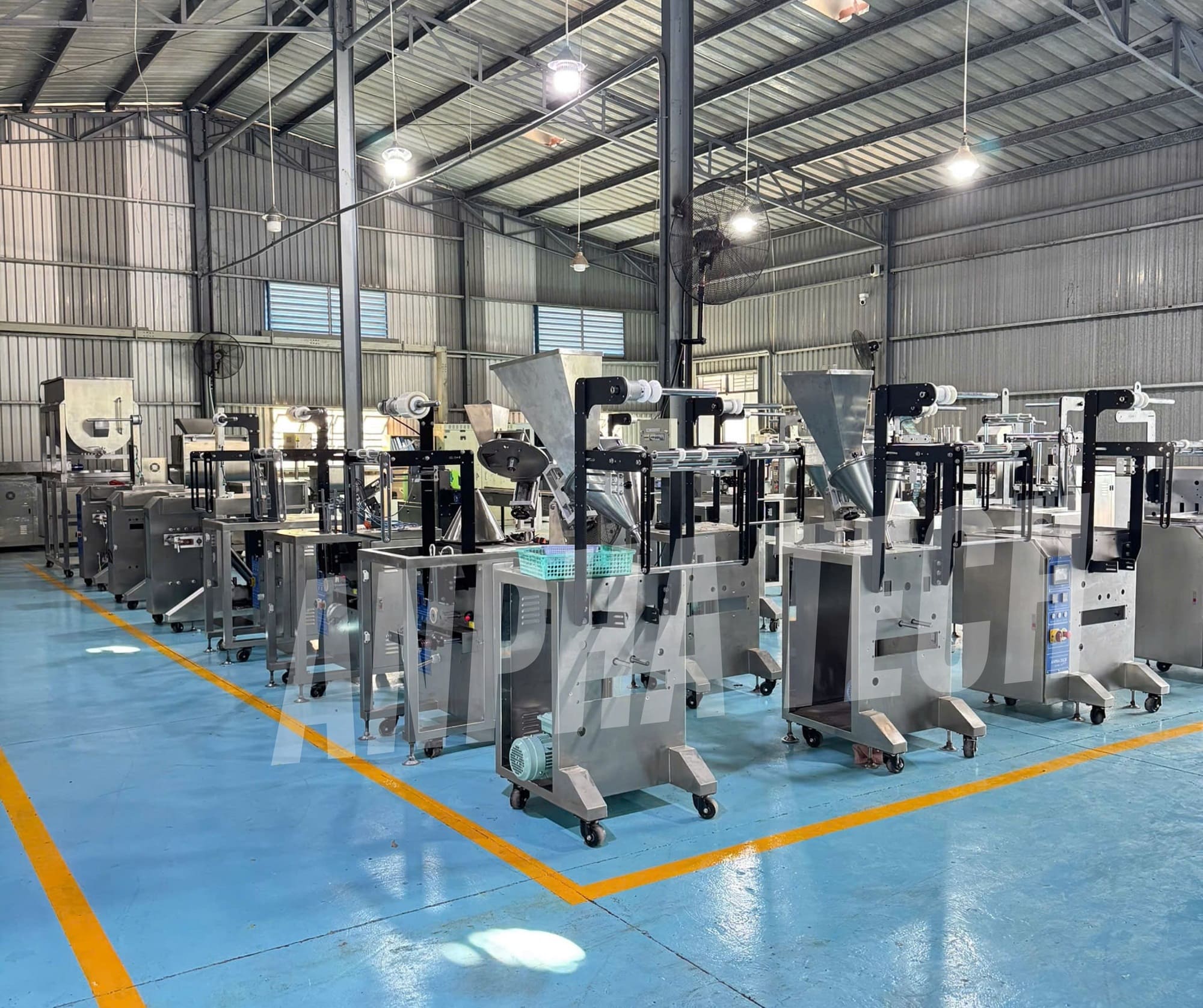 Home 28 Hình xưởng cơ khí anpha - anpha tech