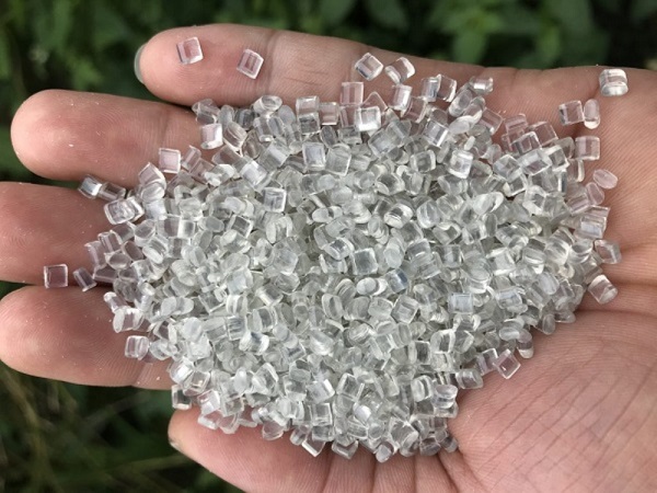 Nhựa PET là gì? Đặc tính, ứng dụng và tính an toàn của nhựa số 1 5 Nhựa PET là gì?