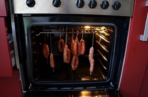 Cách sấy lạp xưởng bằng lò nướng