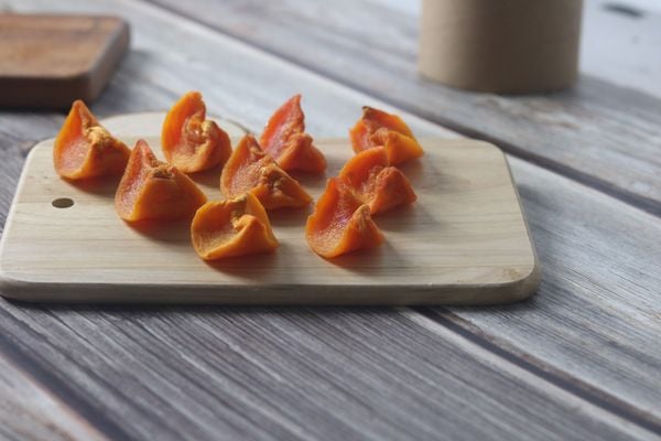 Cách Làm Hồng Sấy Dẻo Tại Nhà Thơm Ngon, Dễ Thực Hiện 10 Cách bảo quản hồng sấy dẻo được lâu