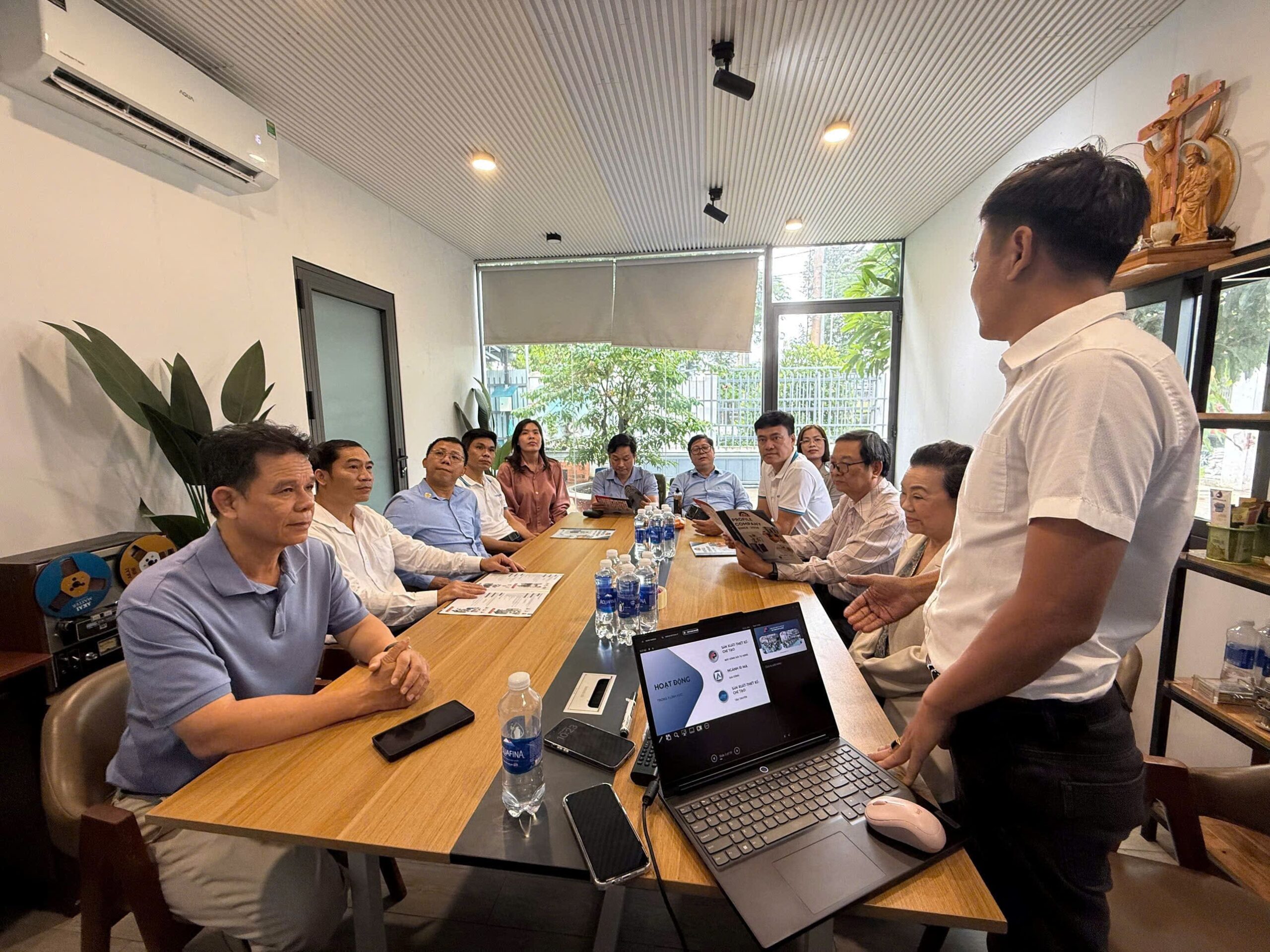 Hiệp hội cơ khí thành phố đến tham quan Anpha Tech
